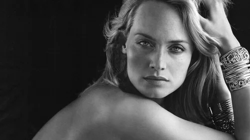 Amber+Valletta+Model+Archives+